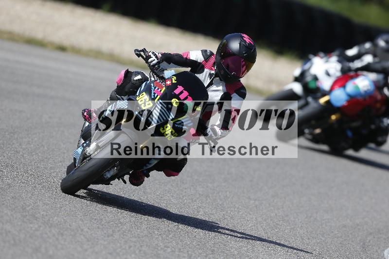 /08 17.04.2026  TZ Motorsport ADR/Gruppe gruen/111